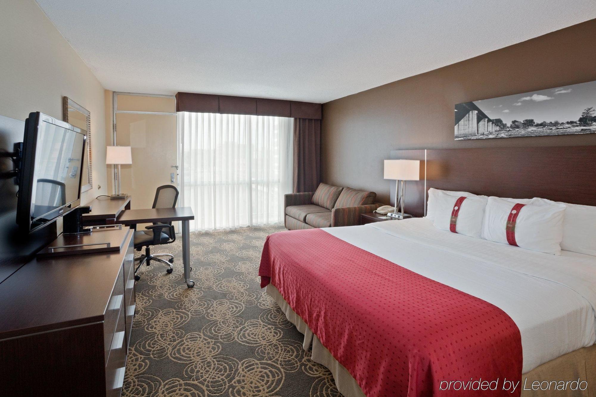 Sioux Falls-city Center By Ihg Hotel 3*